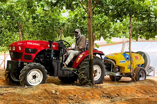 Распыление пестицидов